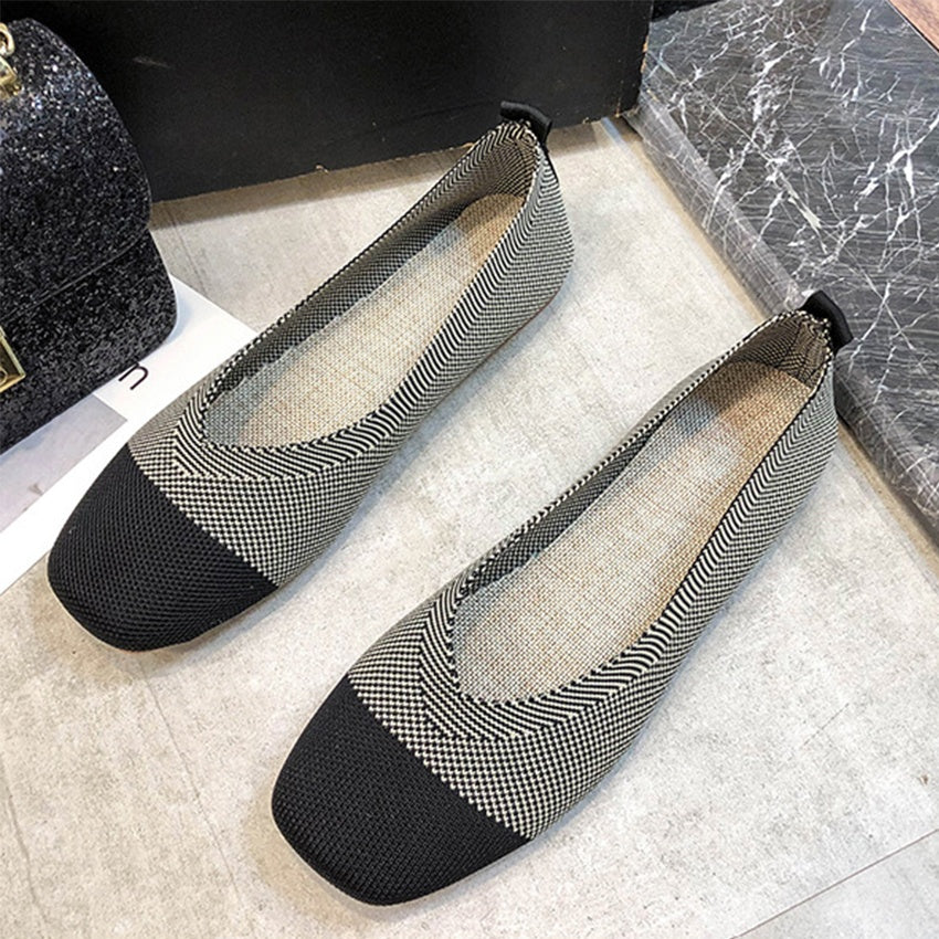 Chic Two-Tone Knit Flats