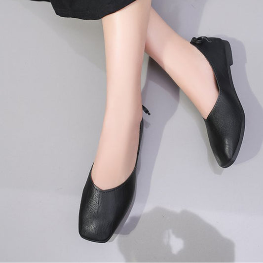 Black Leather Shoes with Ribbon