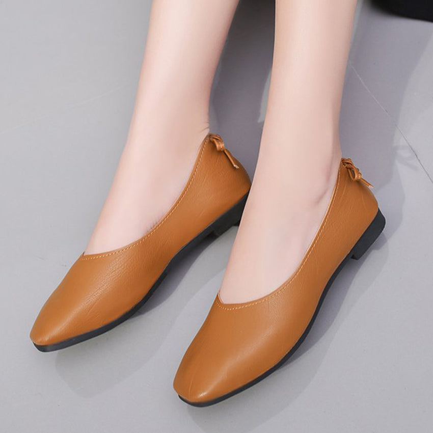 Black Leather Shoes with Ribbon